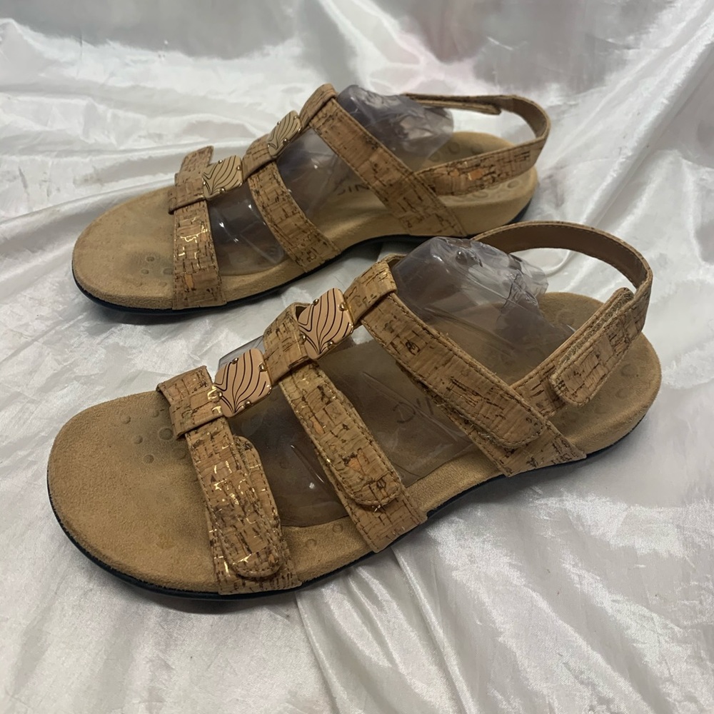 Vionic Amber Cork Sandals